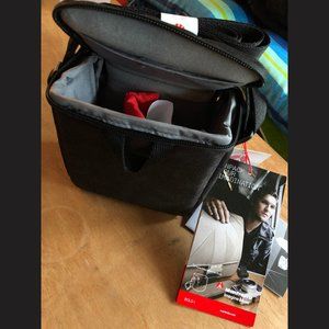 Manfrotto Camera Case & 2 Camera Straps Bundle - NWT